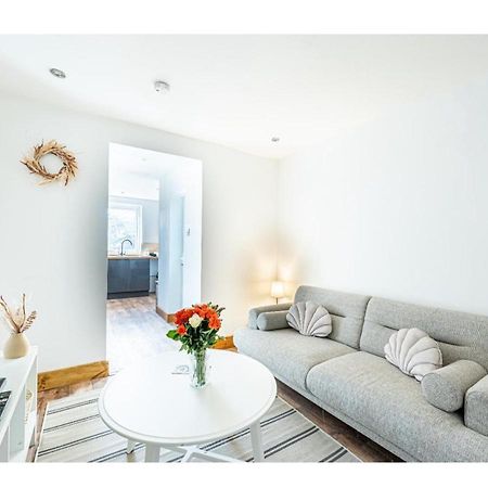 Holiday Home Folkestone Beach ภายนอก รูปภาพ